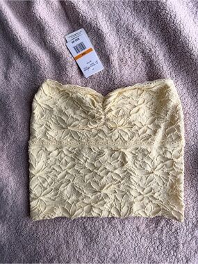 Pale Yellow Floral Lace Bandeau